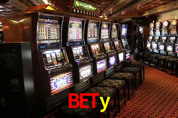 A Ascensão dos Esportes Eletrônicos: Um Novo Paradigma no Entretenimento